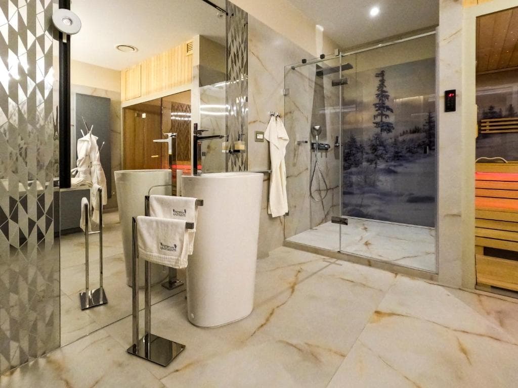 Pietryna Apartments - Private Sauna & Jacuzzi - Centrum, Piotrkowska 103A CHILLINLODZ 23