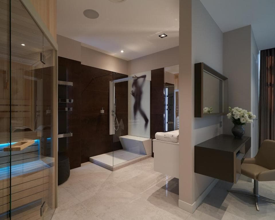 Pietryna Apartments - Private Sauna & Jacuzzi - Centrum, Piotrkowska 103A CHILLINLODZ 15