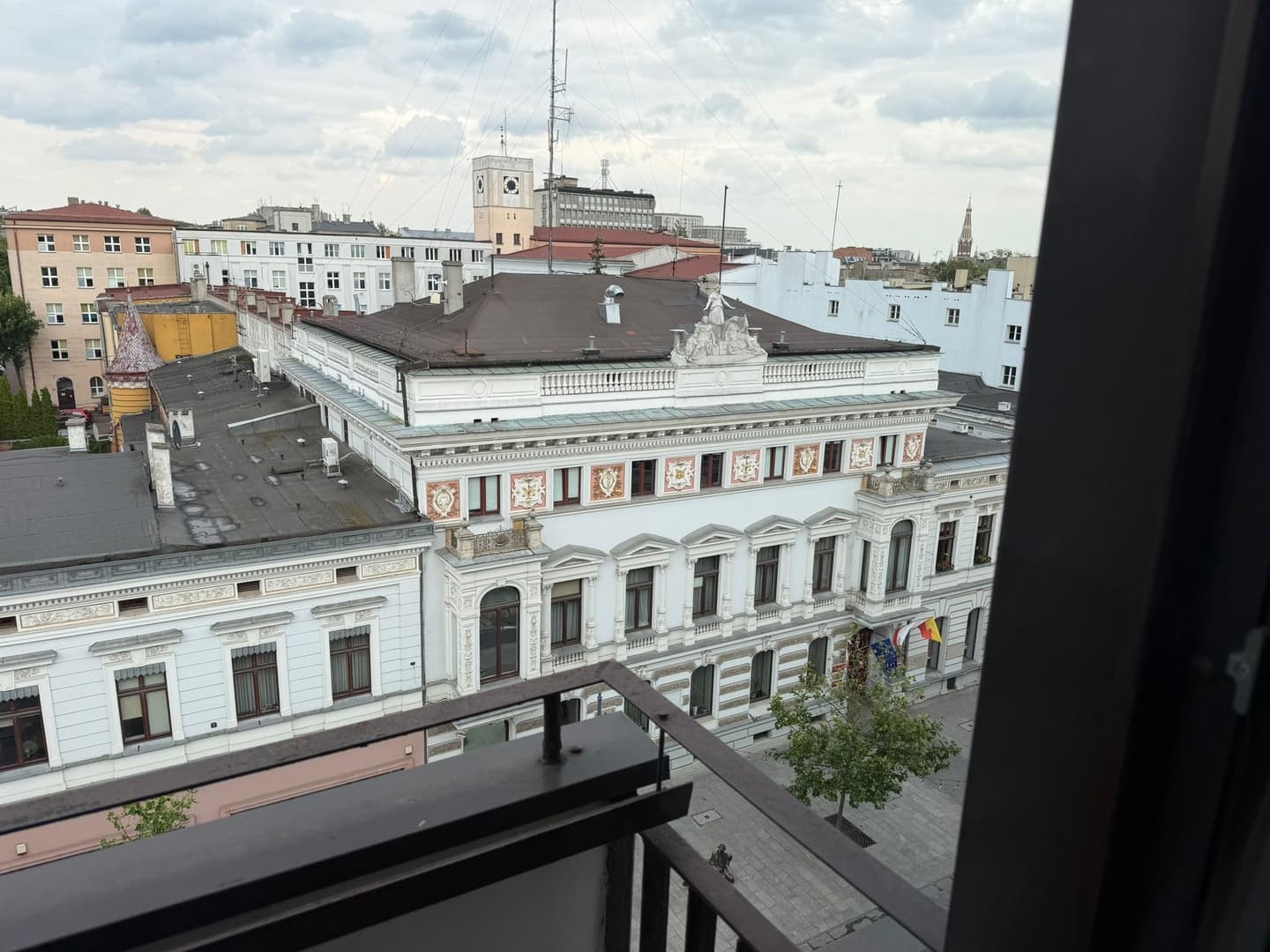 Chill in Łódź - Balcony View on Piotrkowska Promenade