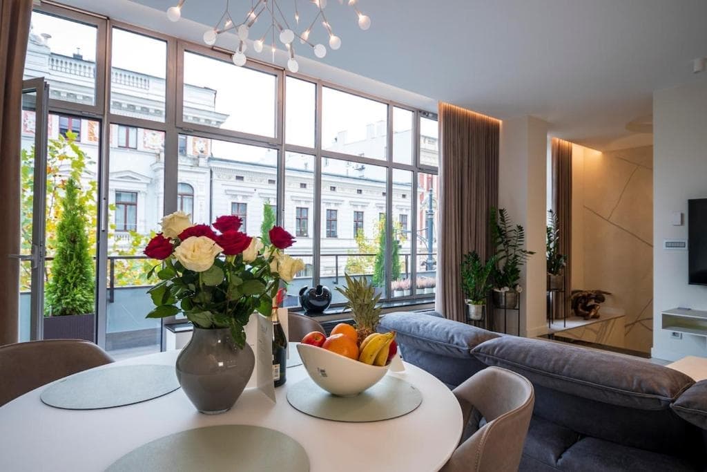 Pietryna Apartments - Private Sauna & Jacuzzi - Centrum, Piotrkowska 103A CHILLINLODZ 12