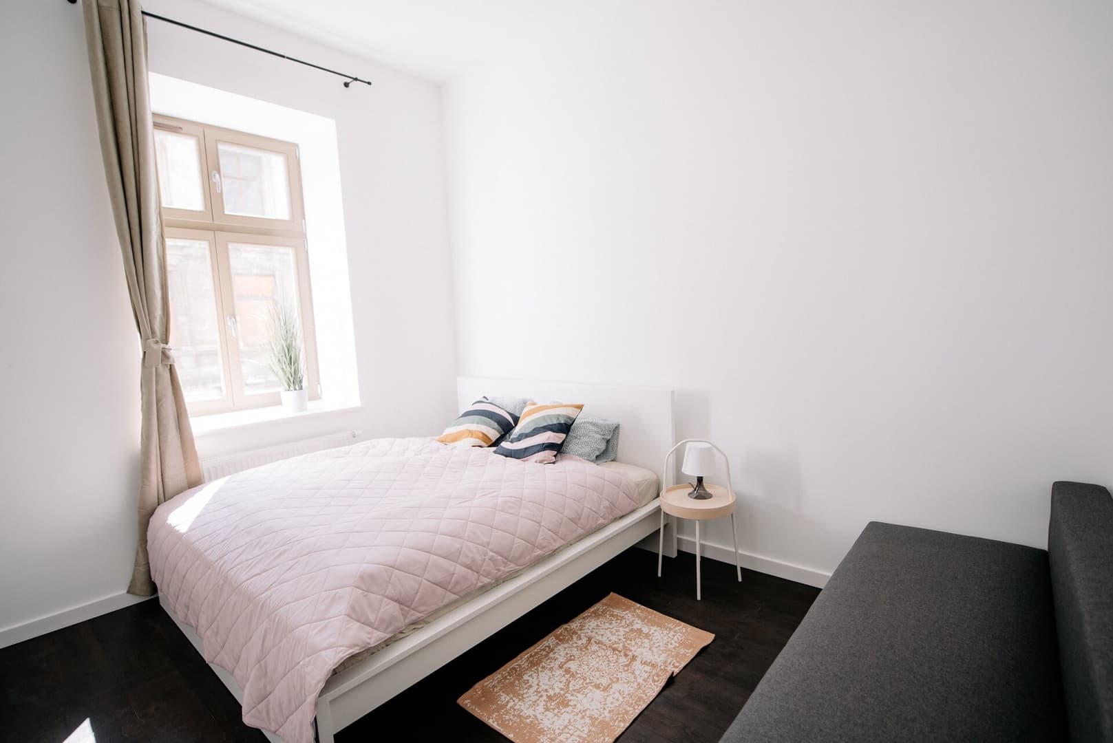 Piotrkowska 50 & Narutowicza Five-Room Elite Enclave - New Listing CHILLINLODZ